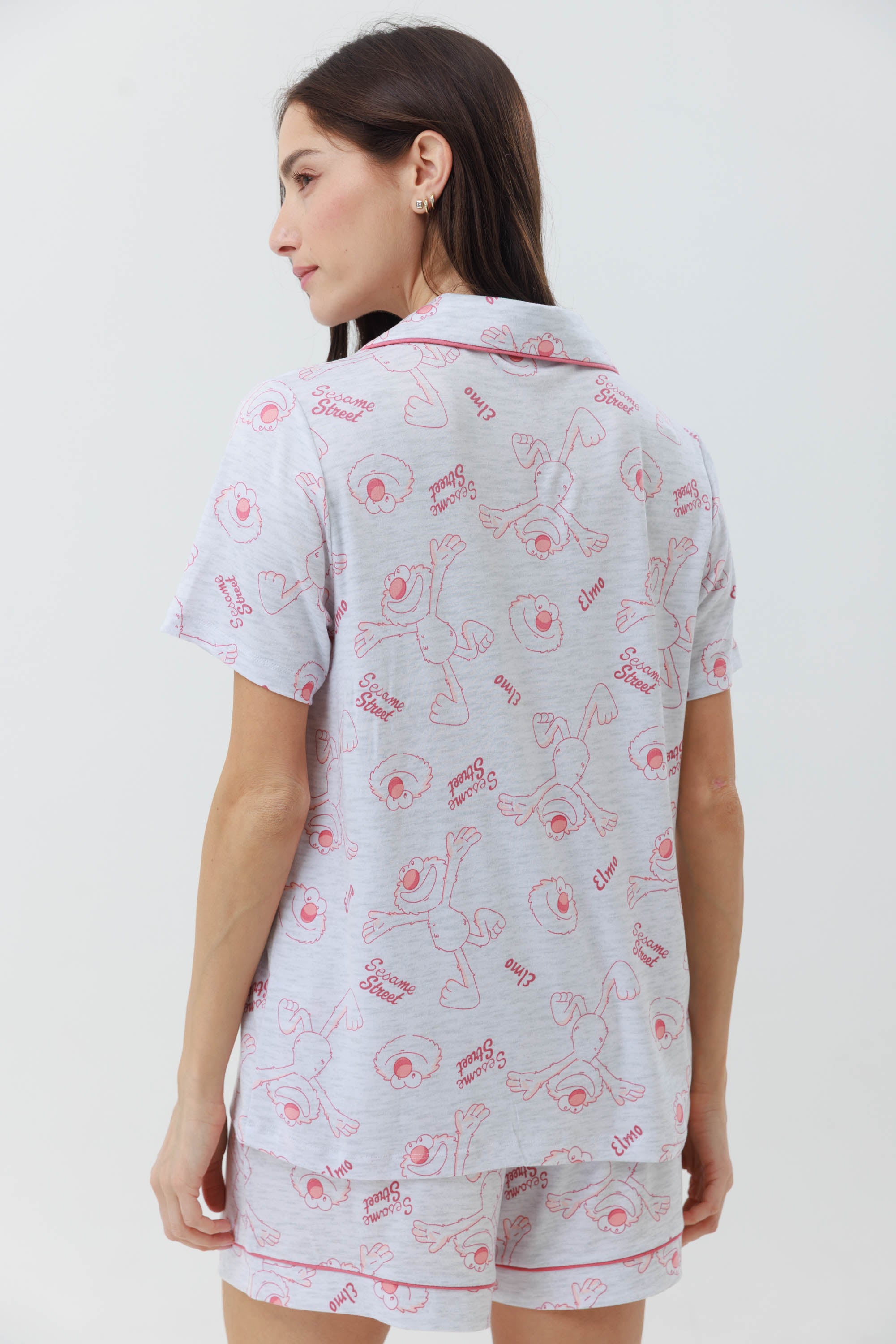 Yummy Print – פיג'מת סומסום לנשים מכופתרת מכנס קצר - Image 3